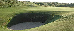 Ballyliffin - 1st Green Glashedy, avoid the bunker at all costs!